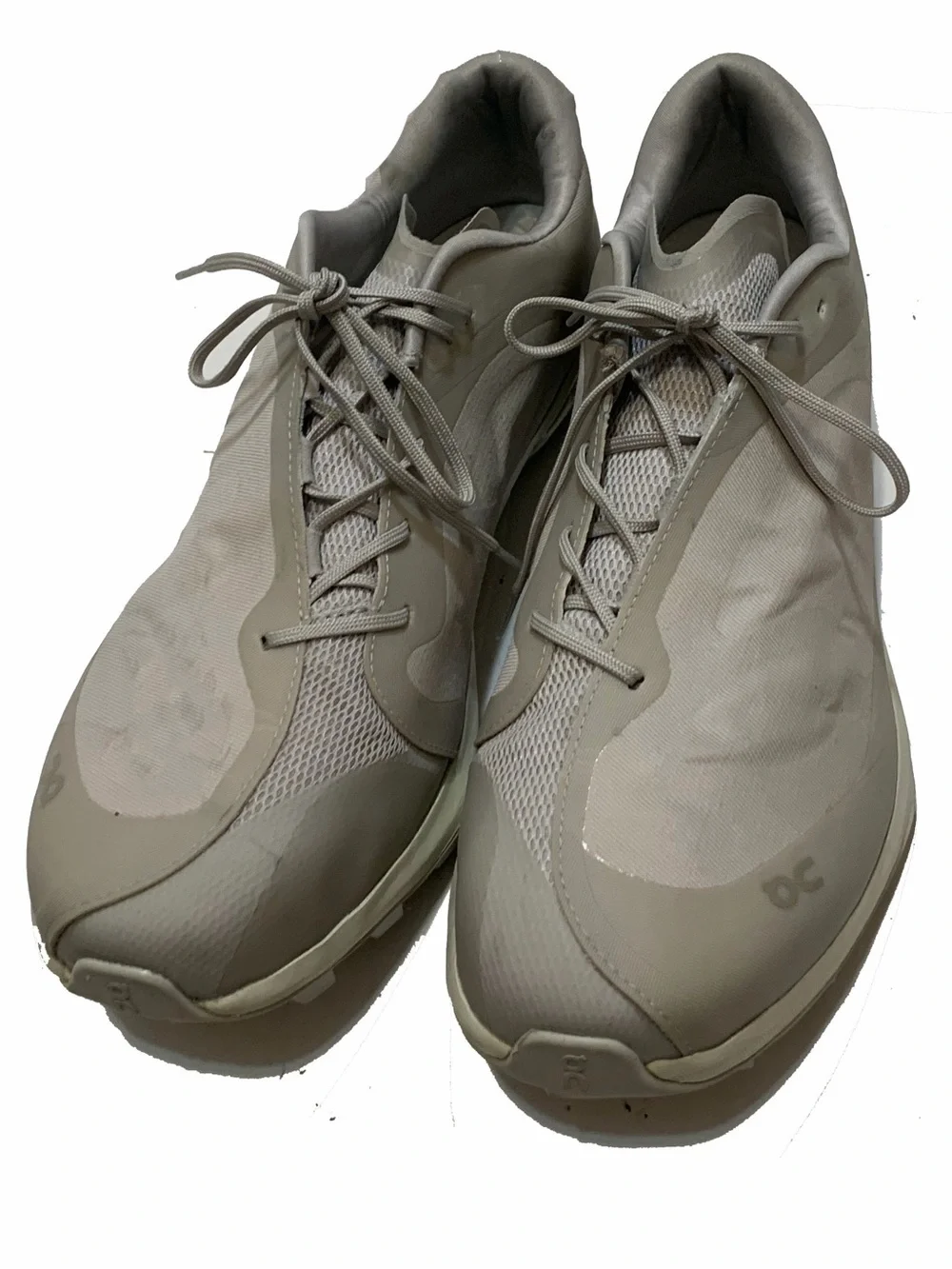 12 / On Running x Post Archive Faction Peak sneaker